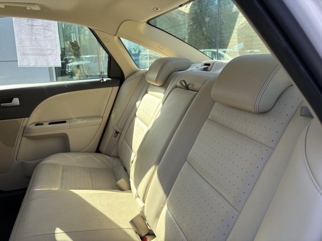 Used 2009 Mercury Sable Premier image 26