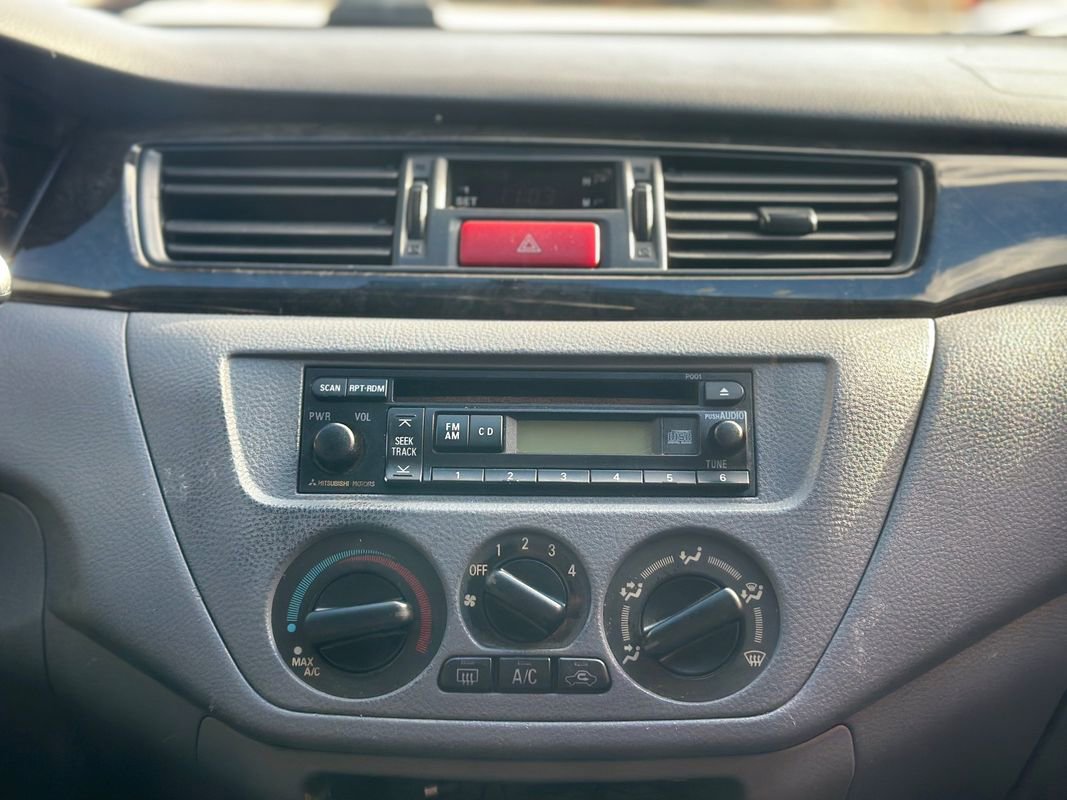 Used 2003 Mitsubishi Lancer ES image 17