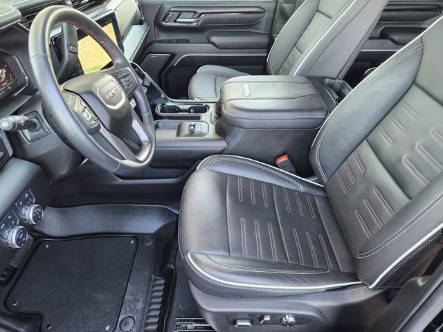 Used 2025 GMC Sierra 2500 AT4X image 10