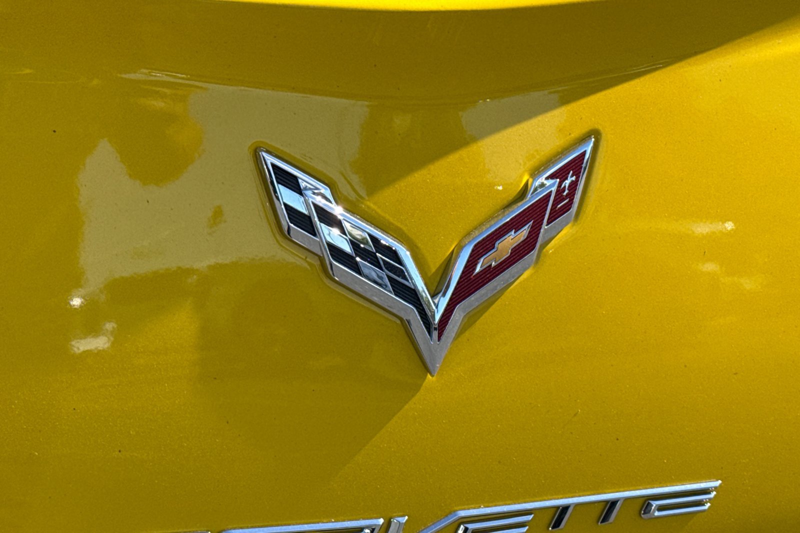 Used 2014 Chevrolet Corvette Stingray Convertible w/ 3LT Preferred Equipment Group RWD image 36