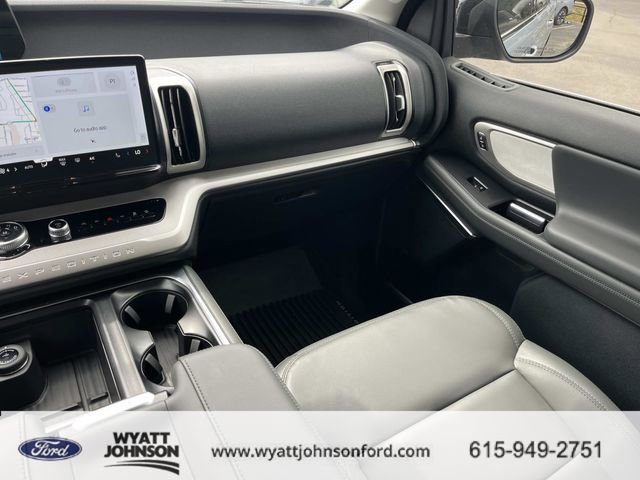 New 2026 Ford Expedition Max Active AWD/4WD image 17