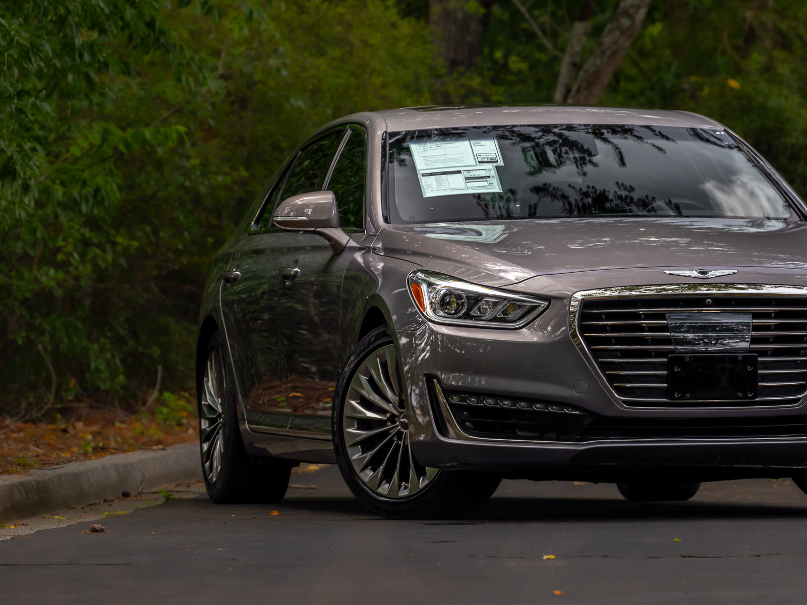 Used 2018 Genesis G90 5.0 Ultimate RWD image 26