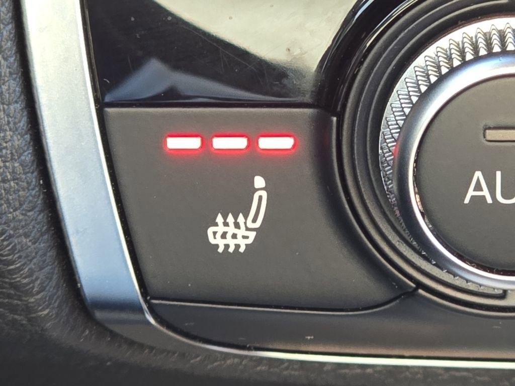 Used 2024 Audi Q3 2.0T Premium Plus image 9