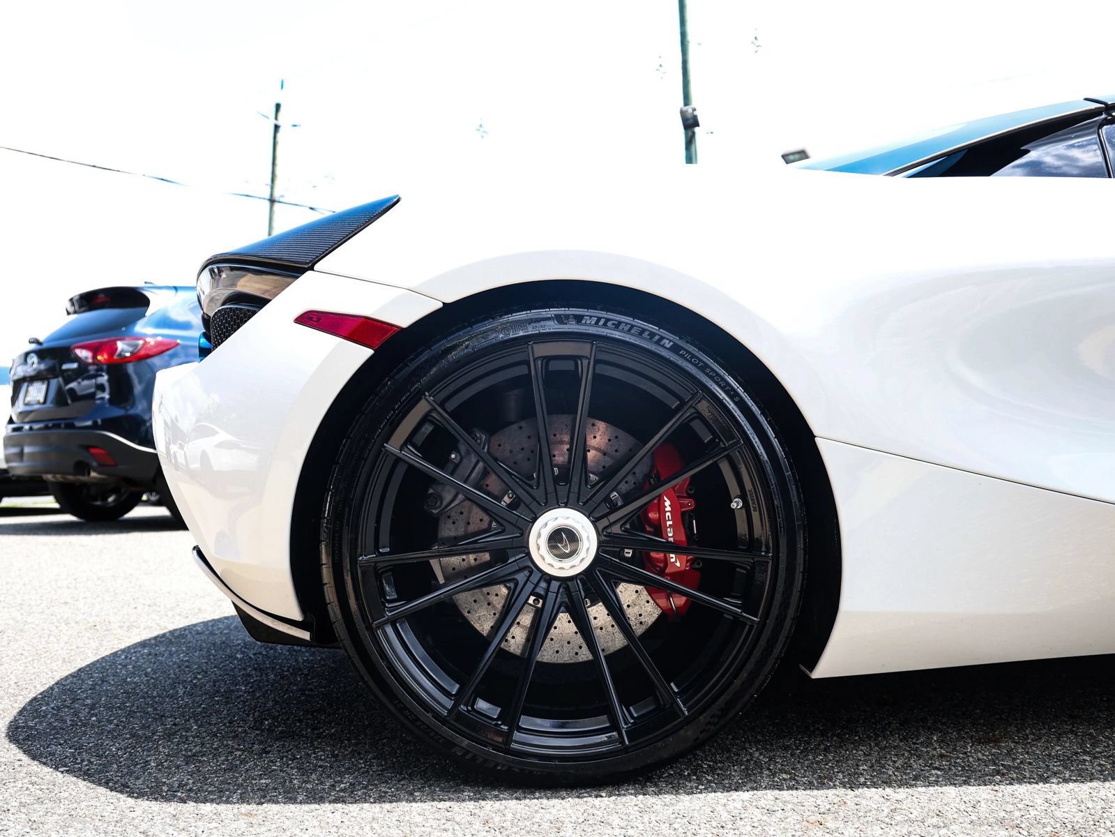 Used 2020 McLaren 720S Spider RWD image 16