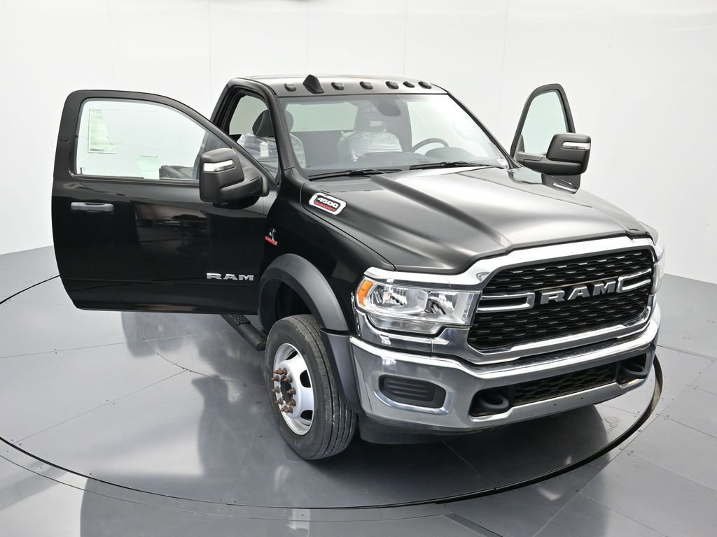 Used 2023 RAM 4500 SLT w/ Quick Order Package 2YG SLT RWD image 41