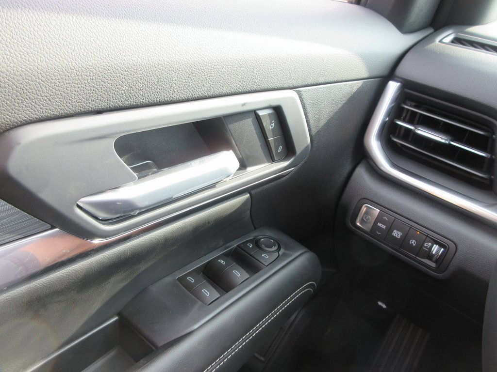 New 2026 GMC Terrain Elevation w/ Elevation Premium Package image 14