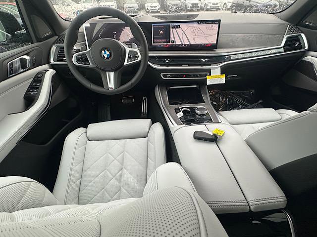 New 2026 BMW X5 xDrive40i w/ M Sport Package image 6