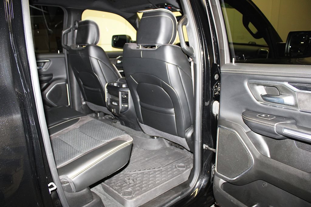 Used 2023 RAM 1500 Laramie AWD/4WD image 36