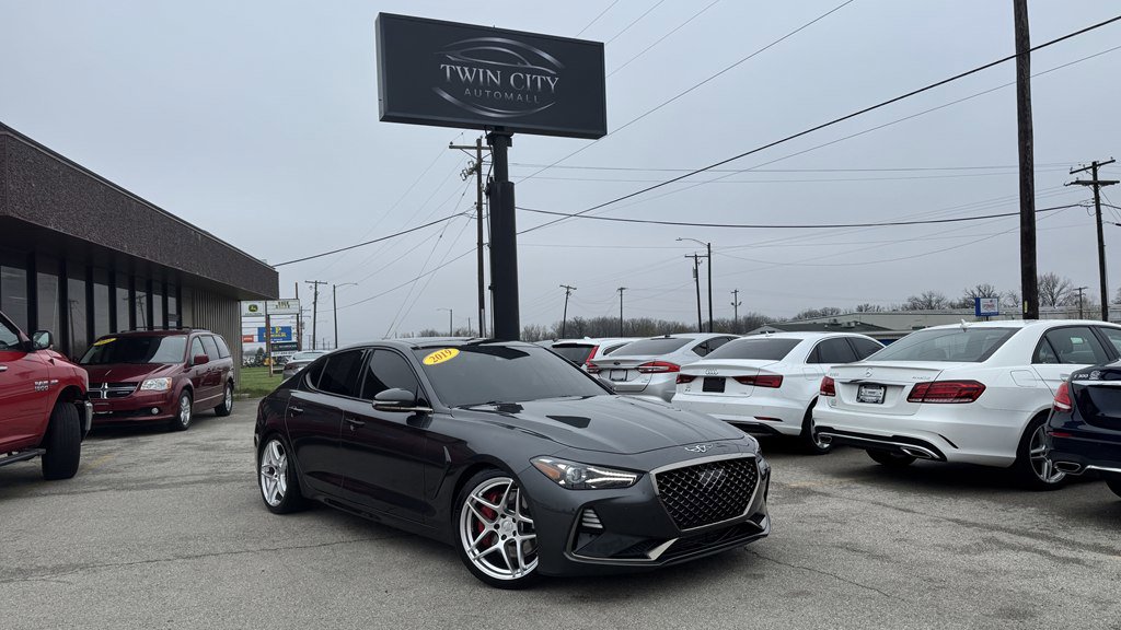 Used 2019 Genesis G70 3.3T Advanced w/ Sport Package image 1