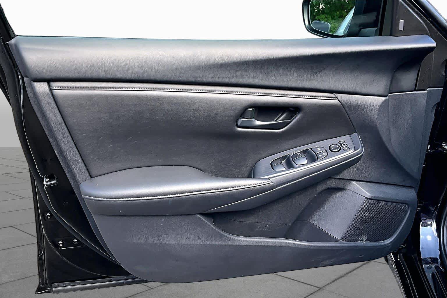 Used 2025 Nissan Sentra S FWD image 20