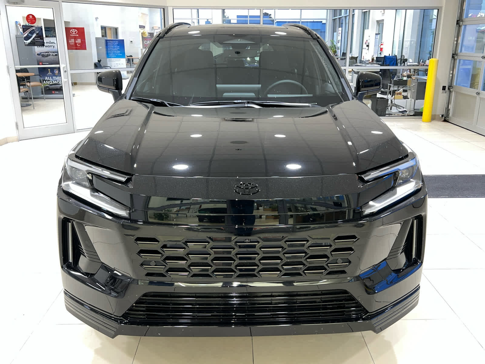 New 2026 Toyota RAV4 XSE AWD/4WD image 3