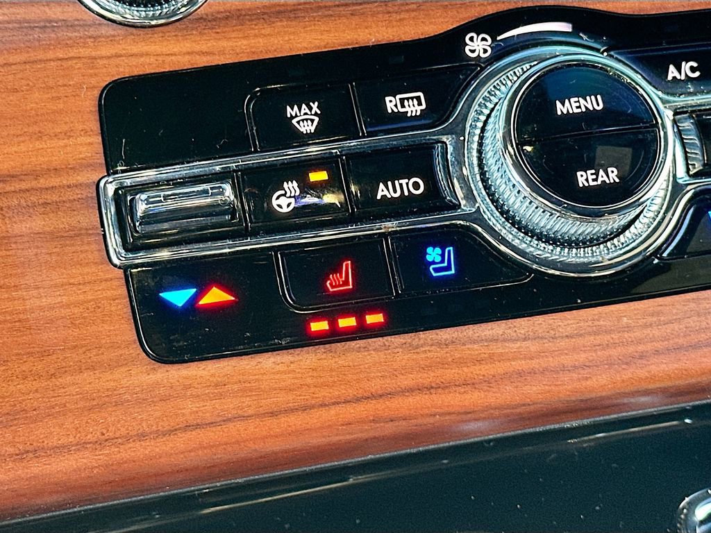 Used 2021 Lincoln Aviator Reserve w/ Elements Package Plus image 21