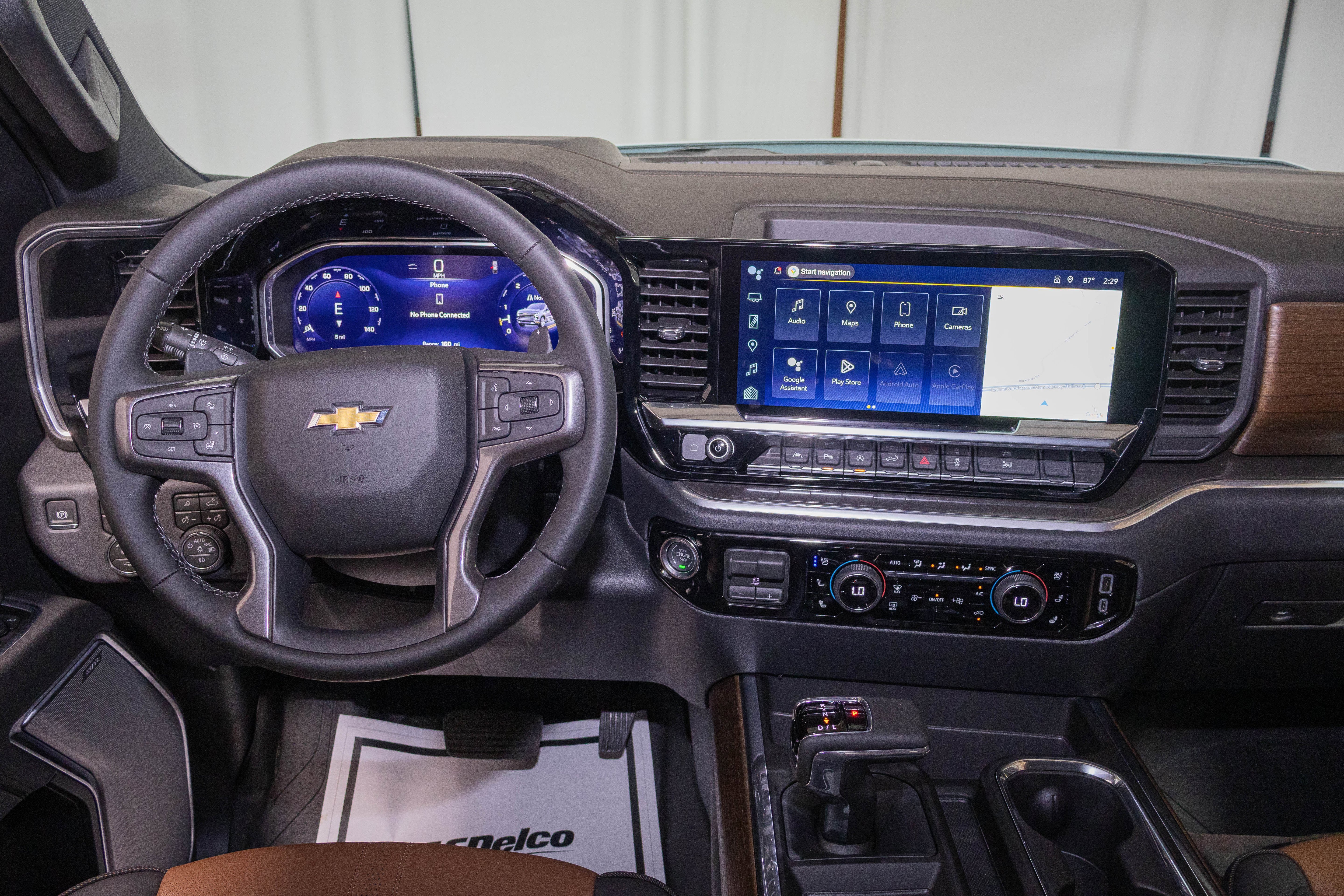 New 2026 Chevrolet Silverado 1500 High Country w/ High Country Premium Package AWD/4WD image 14