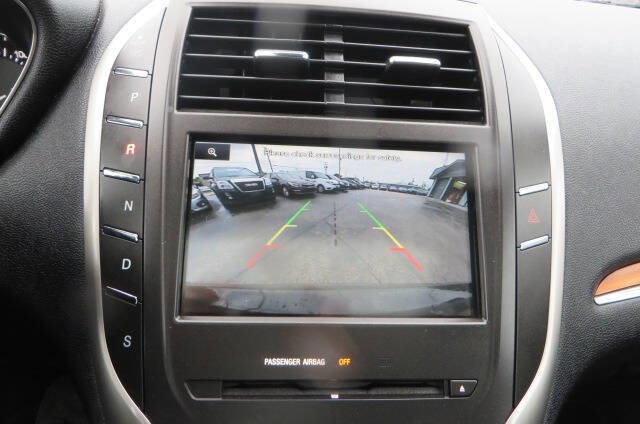 Used 2015 Lincoln MKC AWD w/ Equipment Group 102A Reserve image 21