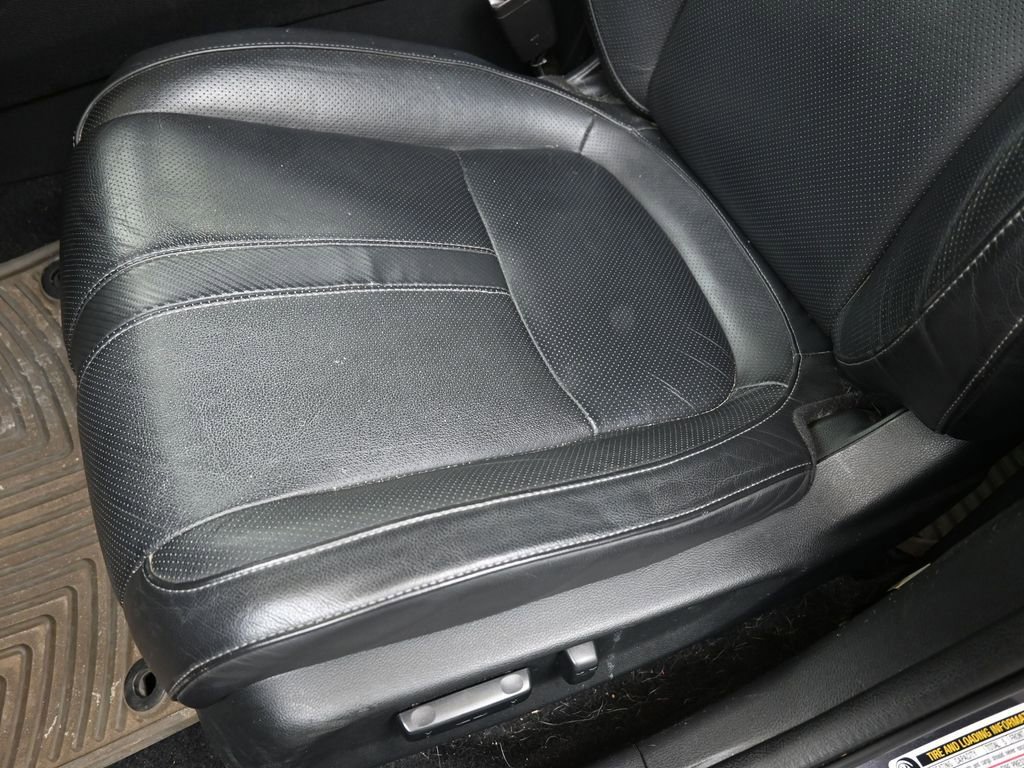 Used 2017 Honda Civic Touring image 22