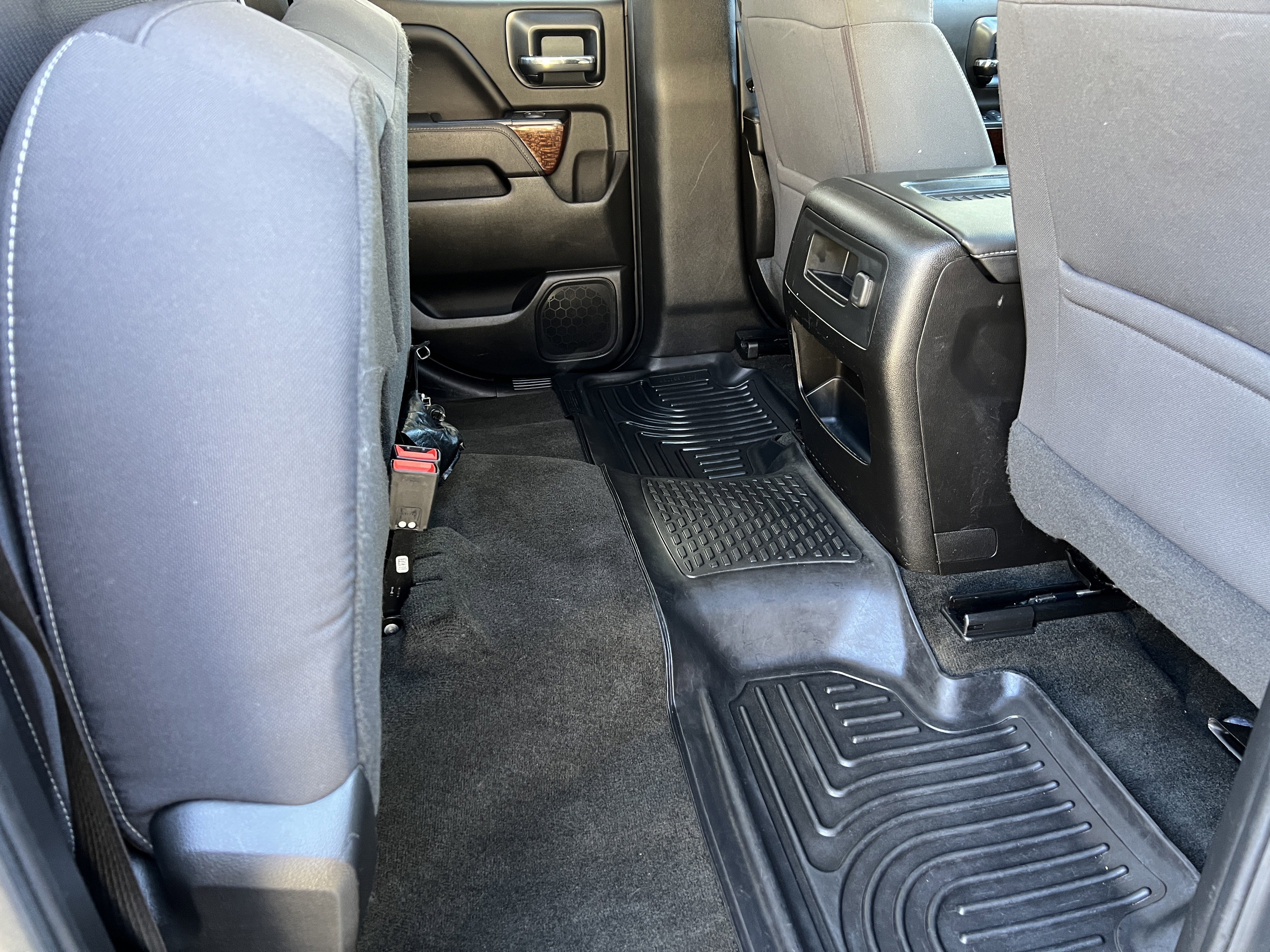 Used 2018 GMC Sierra 1500 SLE w/ Elevation Edition AWD/4WD image 19