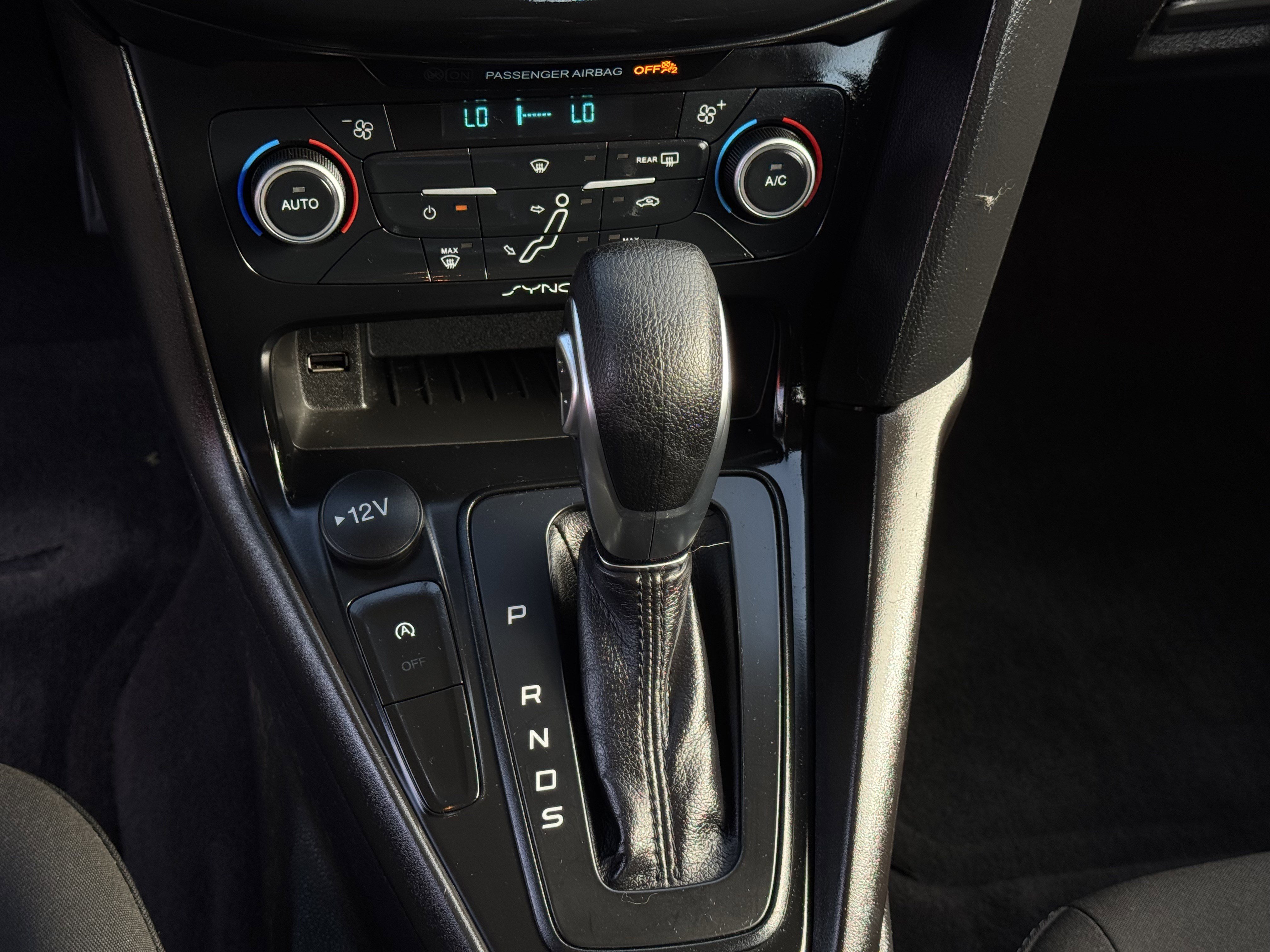 Used 2018 Ford Focus SE image 20