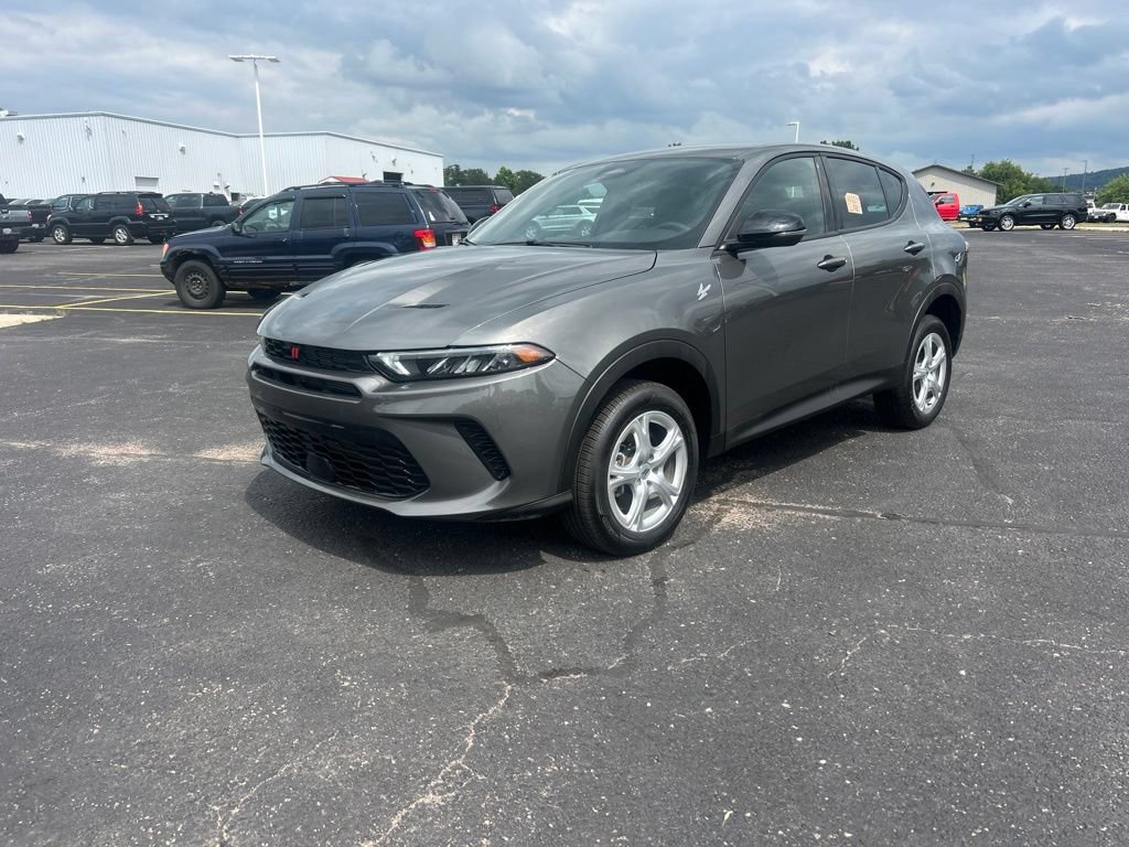 Used 2025 Dodge Hornet GT AWD/4WD image 4
