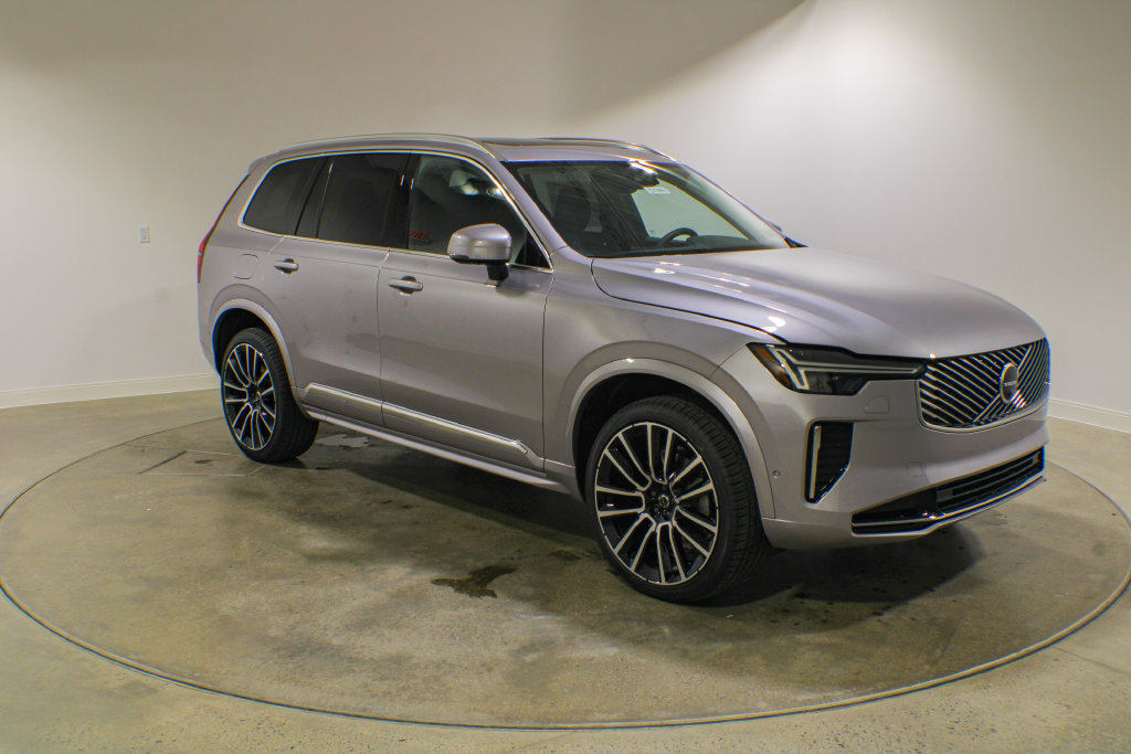 New 2026 Volvo XC90 B6 Plus w/ Protection Package AWD/4WD image 7
