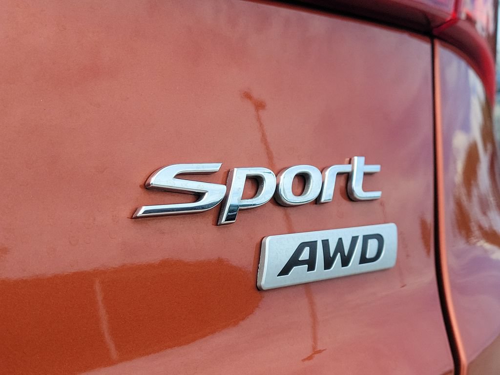 Used 2016 Hyundai Santa Fe Sport AWD/4WD image 30