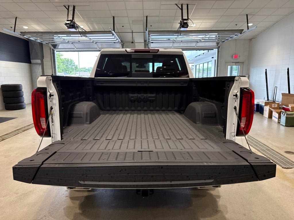 New 2026 GMC Sierra 1500 SLT w/ SLT Premium Plus Package AWD/4WD image 19