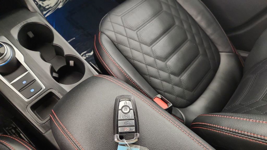 Used 2023 Ford Escape ST-Line Elite w/ Premium Technology Package image 22