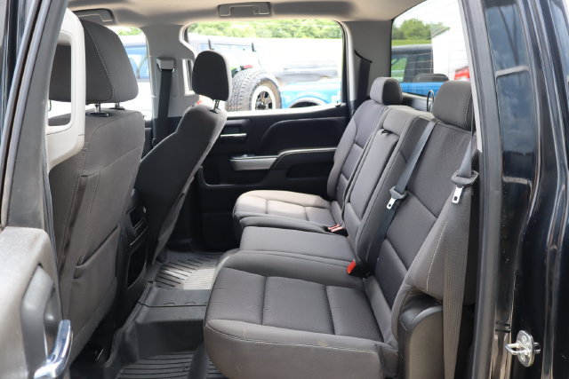 Used 2018 Chevrolet Silverado 1500 LT w/ All Star Edition AWD/4WD image 30