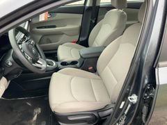 Used 2021 Kia Forte LXS FWD image 11
