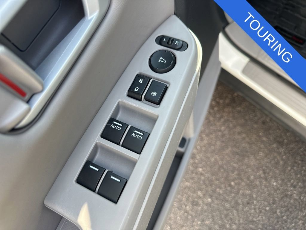 Used 2014 Honda Pilot Touring image 10