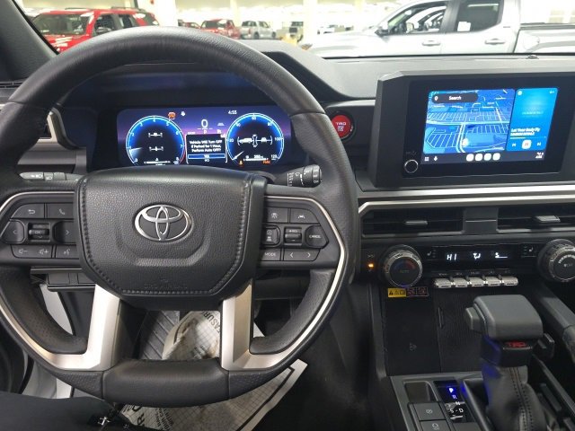 Certified 2025 Toyota 4Runner TRD Off-Road image 17