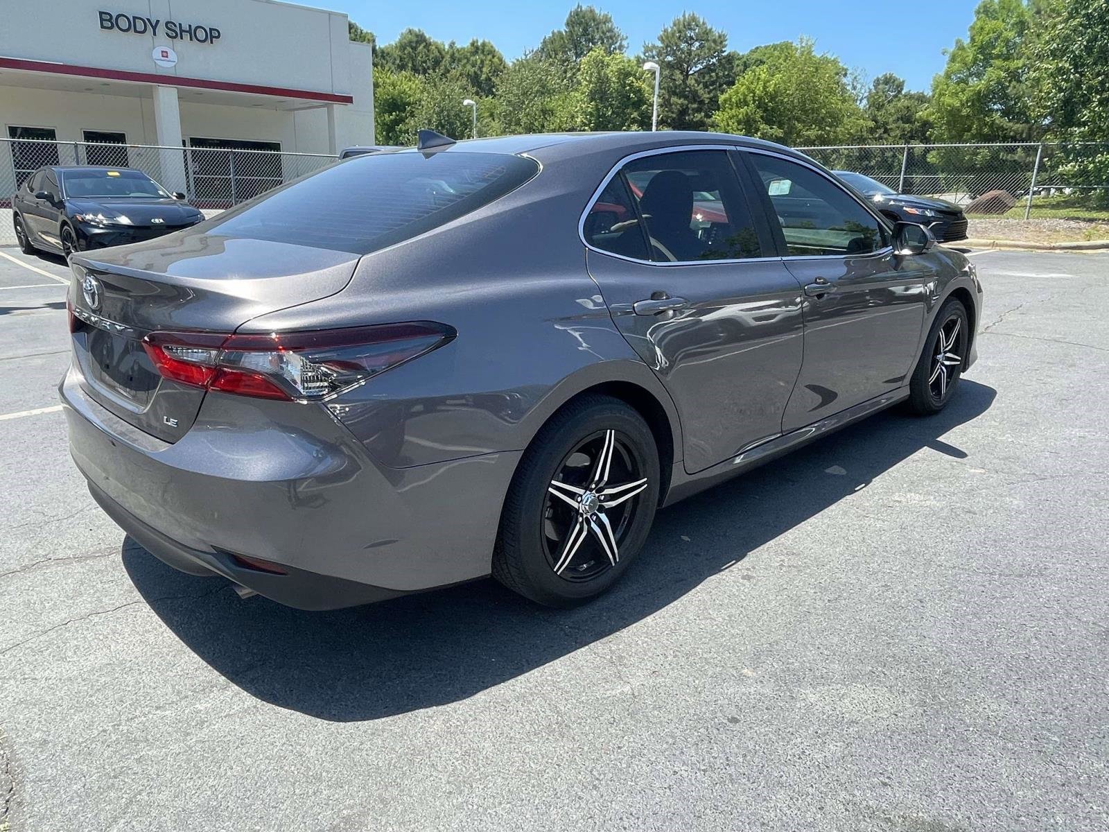 Used 2024 Toyota Camry LE w/ Convenience Package FWD image 19