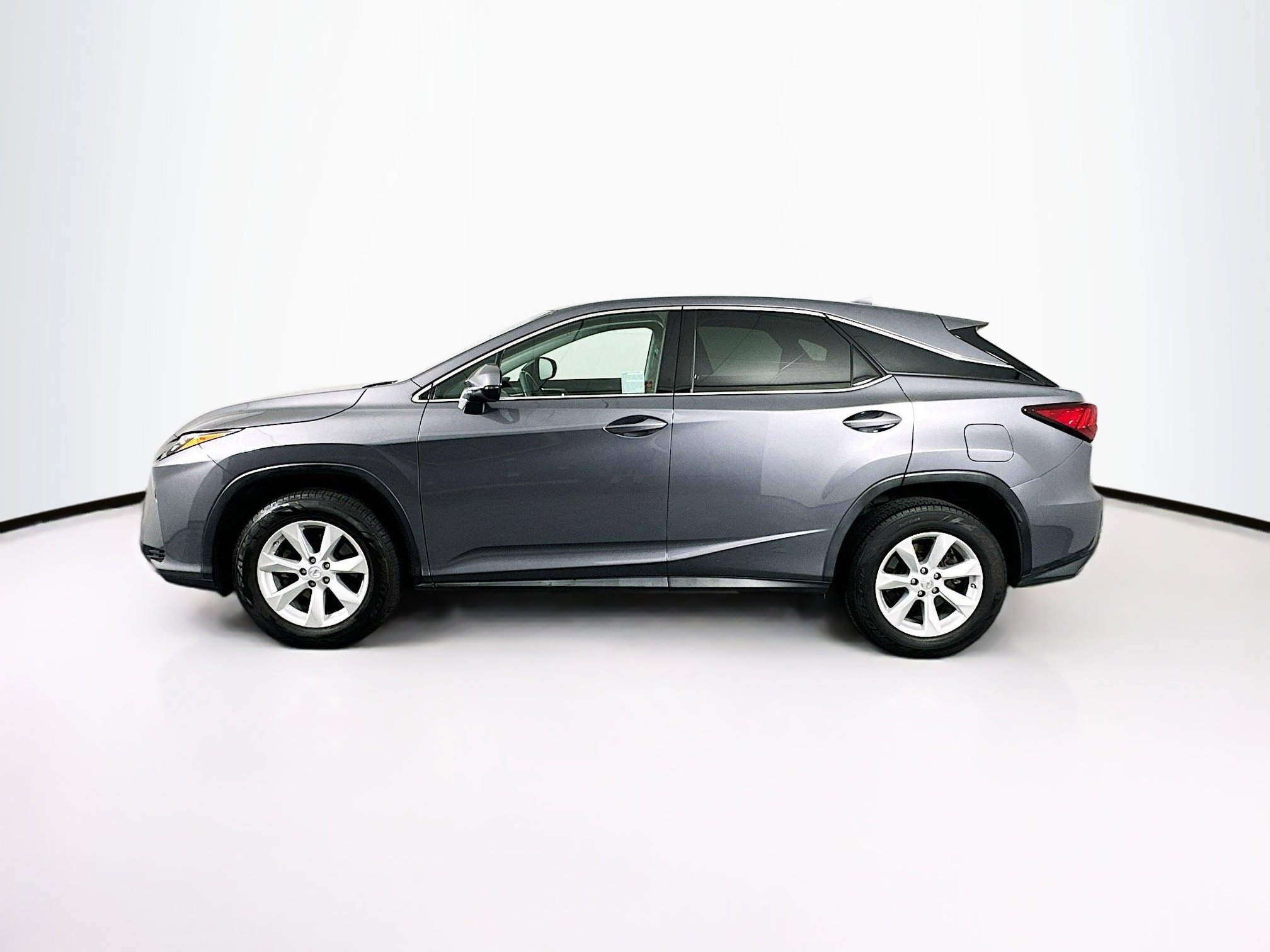 Used 2017 Lexus RX 350 FWD w/ Accessory Package image 4