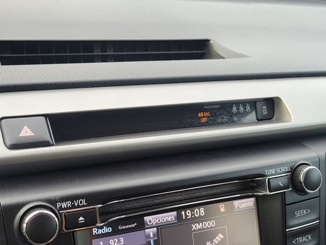 Used 2018 Toyota RAV4 XLE FWD image 26