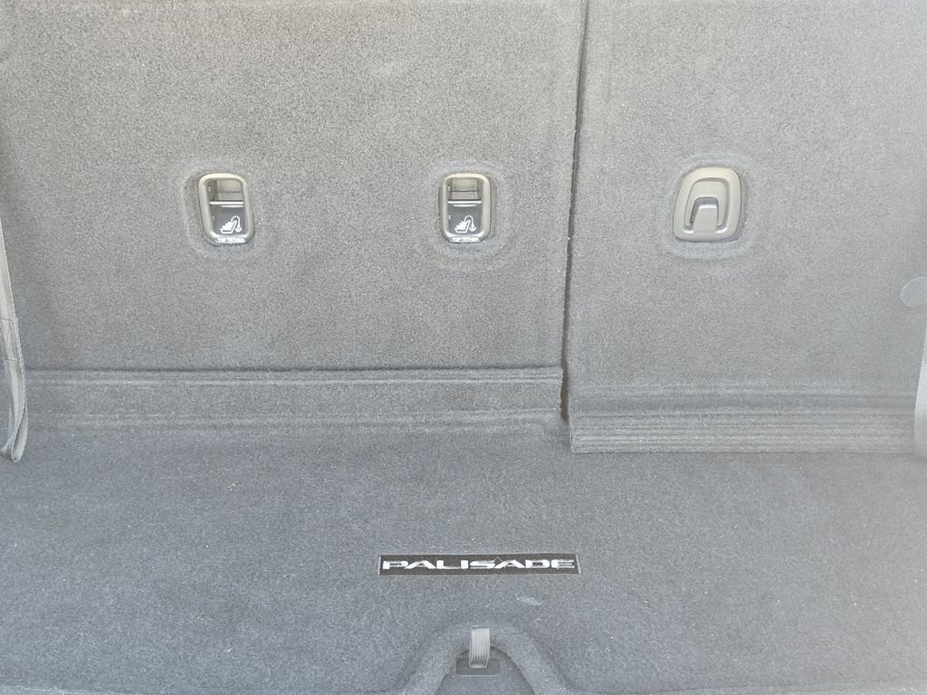 Used 2024 Hyundai Palisade SEL FWD image 39