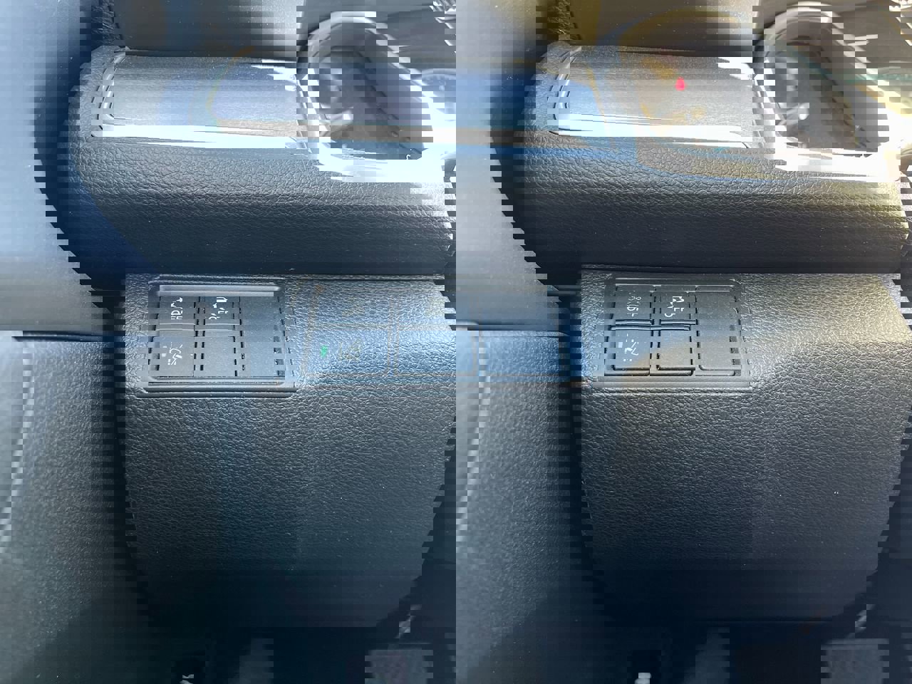 Used 2018 Honda Civic Touring image 34