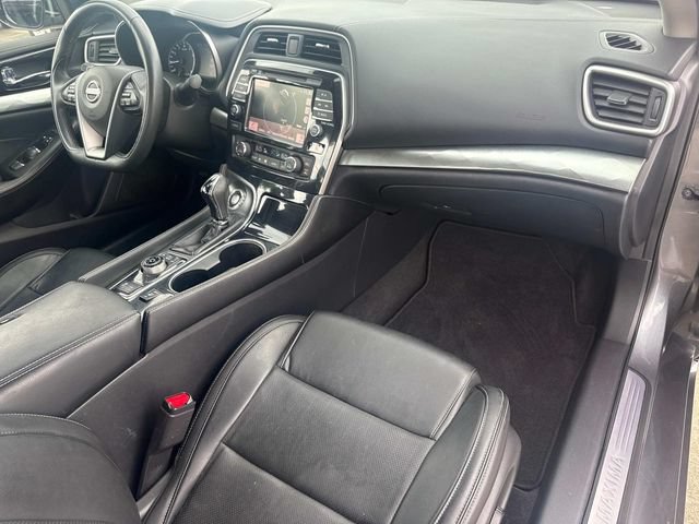 Used 2023 Nissan Maxima SV w/ Floor Mat Group FWD image 18