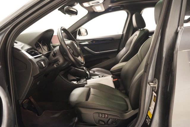 Used 2022 BMW X2 xDrive28i w/ Convenience Package image 16