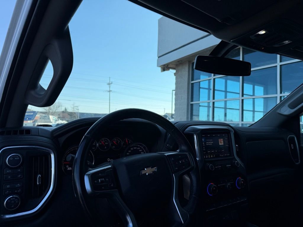 Used 2021 Chevrolet Silverado 2500 LTZ w/ LTZ Convenience Package image 10