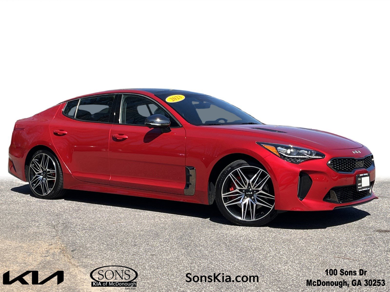 Used 2023 Kia Stinger GT2 image 1