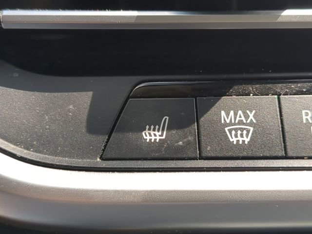 Used 2020 BMW X7 xDrive40i w/ Cold Weather Package AWD/4WD image 26