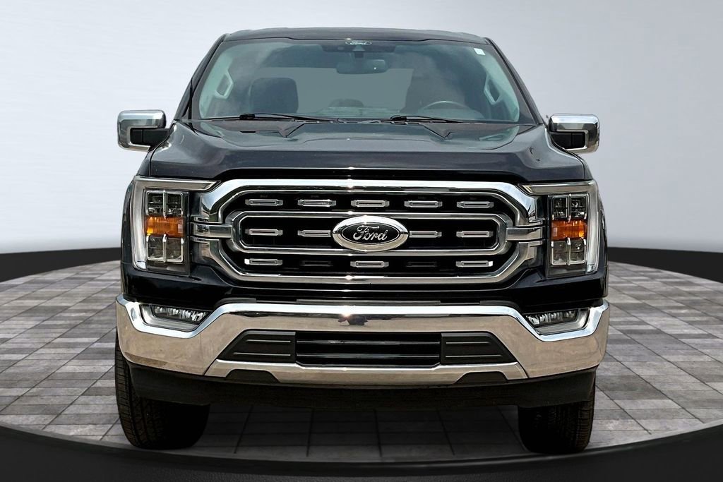 Used 2022 Ford F150 XLT w/ Equipment Group 302A High RWD image 3