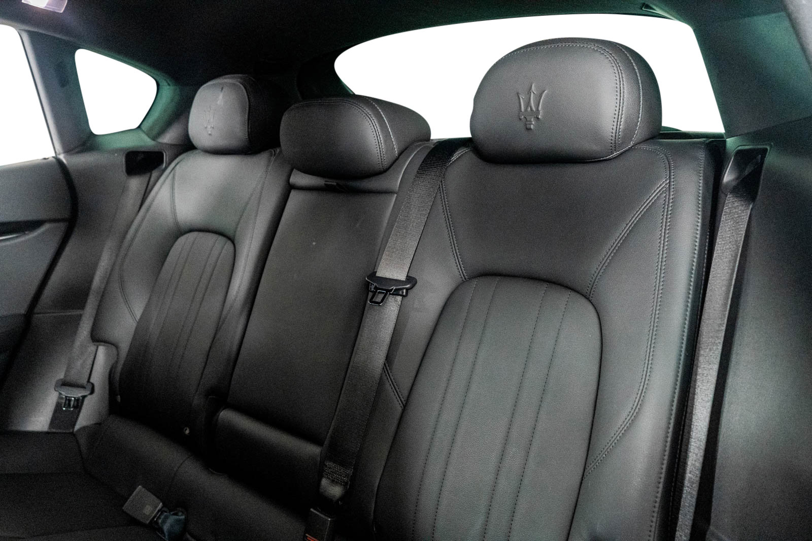 Used 2022 Maserati Levante Modena image 11