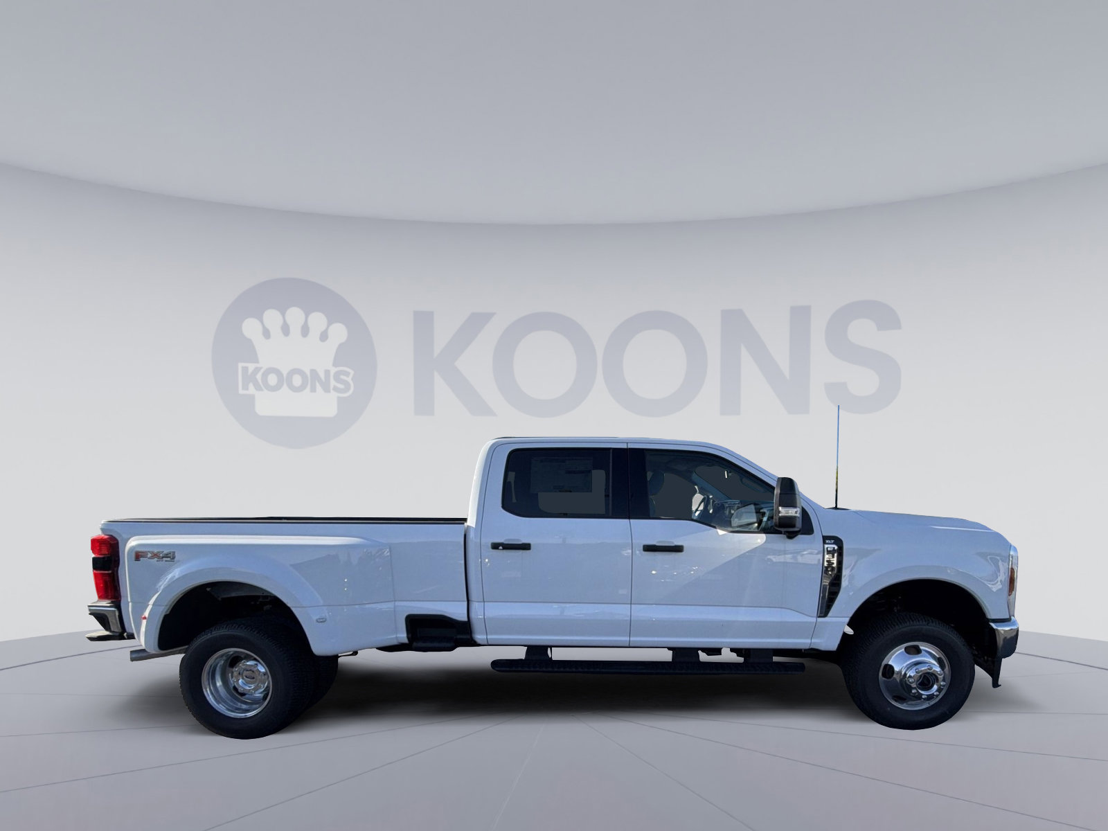 New 2026 Ford F350 XLT w/ 360-Degree Camera Package image 8