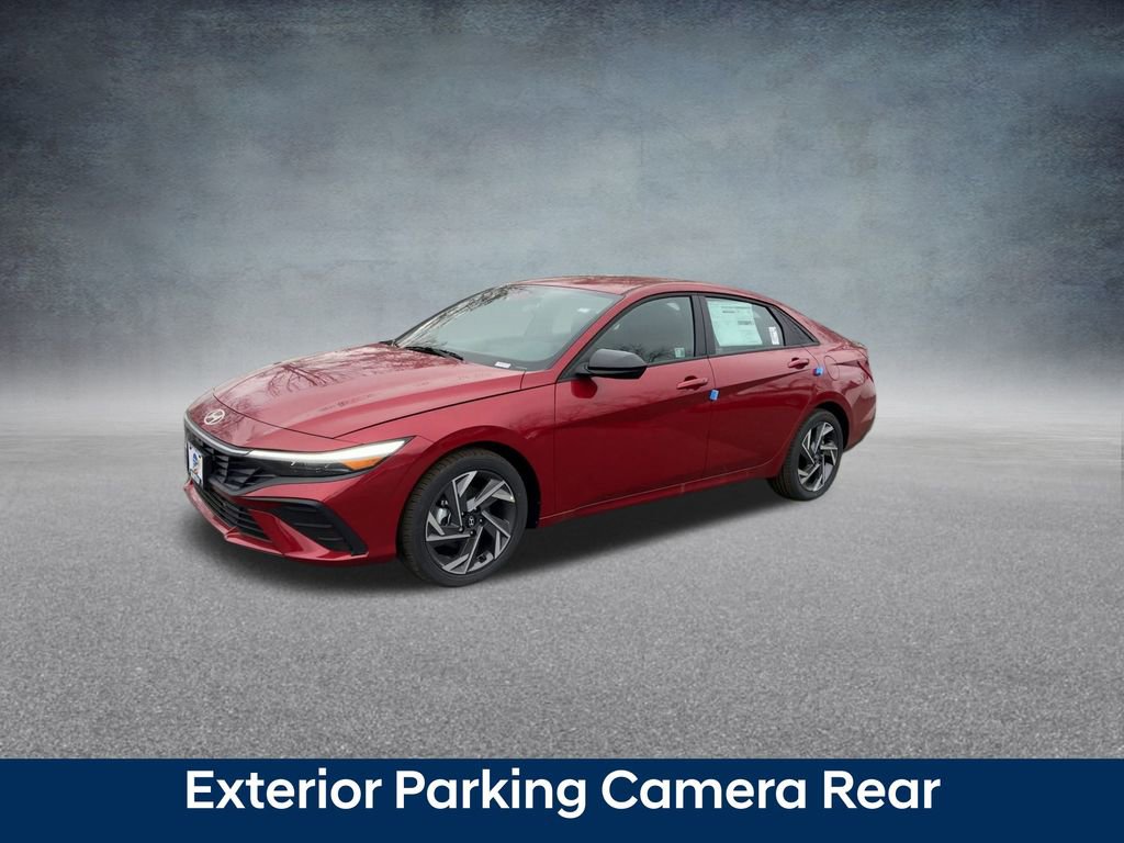 Used 2025 Hyundai Elantra Sport image 10
