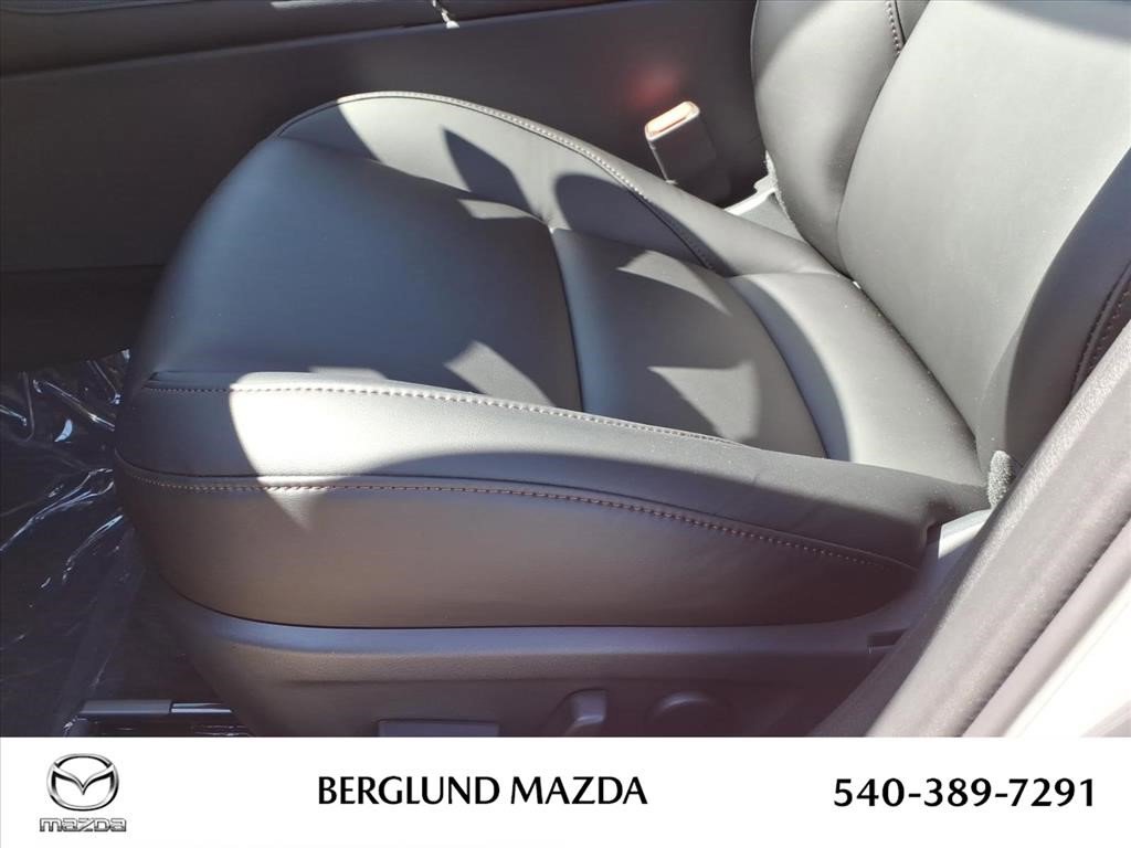 New 2026 MAZDA MAZDA3 2.5 S Sedan w/ Preferred Pkg image 14