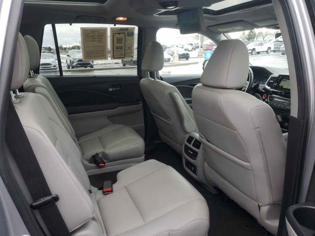 Used 2022 Honda Pilot Elite image 31