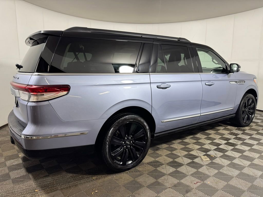 Certified 2023 Lincoln Navigator L Black Label AWD/4WD image 5
