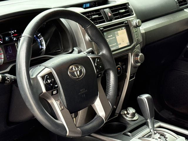 Used 2018 Toyota 4Runner SR5 image 18