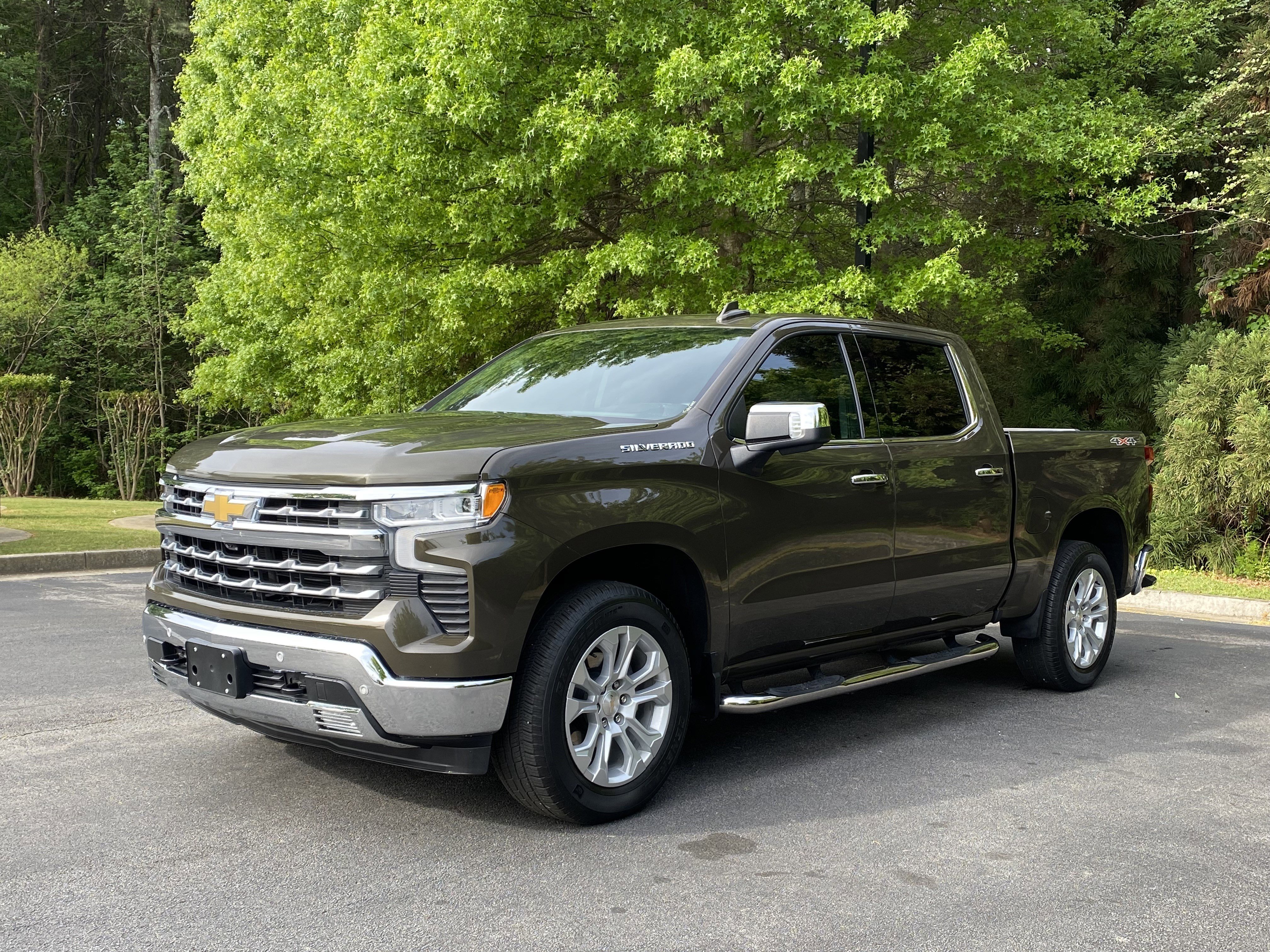 Used 2023 Chevrolet Silverado 1500 LTZ image 5