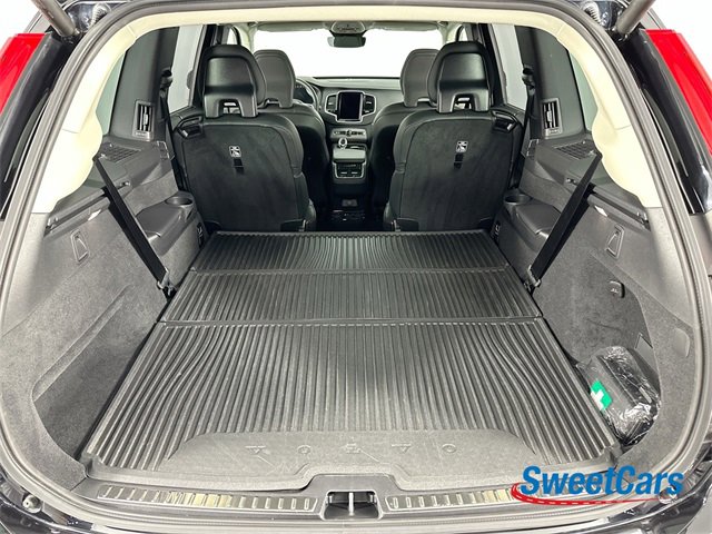 Used 2025 Volvo XC90 B6 Ultra w/ Protection Package Premier image 46